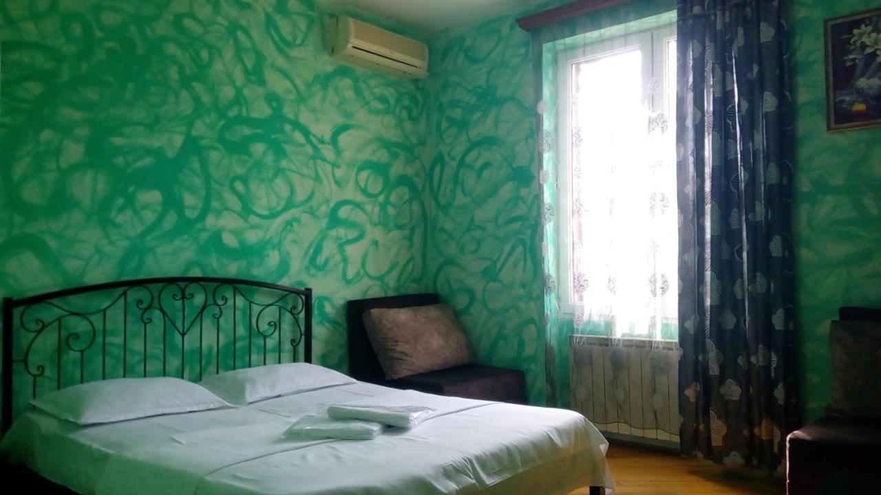 Hotel Isani Tiflis Exterior foto